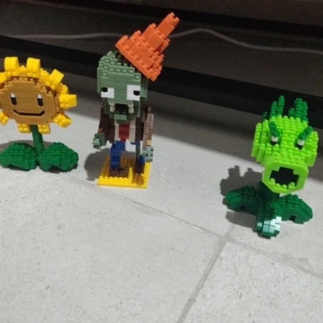 植物 VS ゾンビブロック小さな漫画ミニビルディングブロック - Kids Zombie Toys のレビューと価格